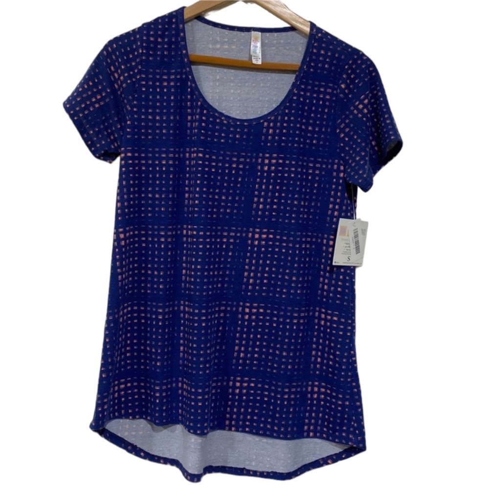 LulaRoe Classic Tee Size S